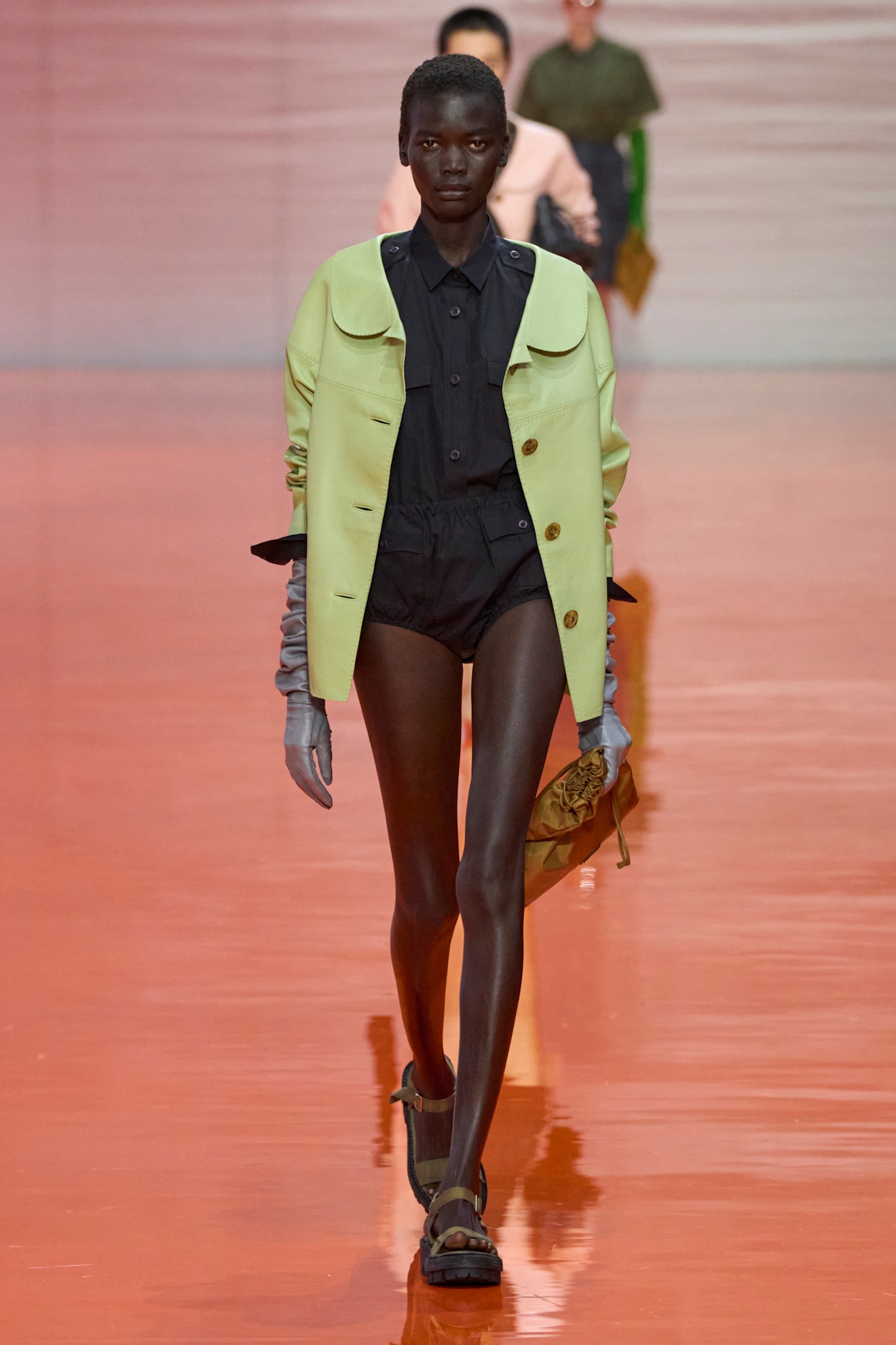 Prada 2026 春夏秀場模特兒。