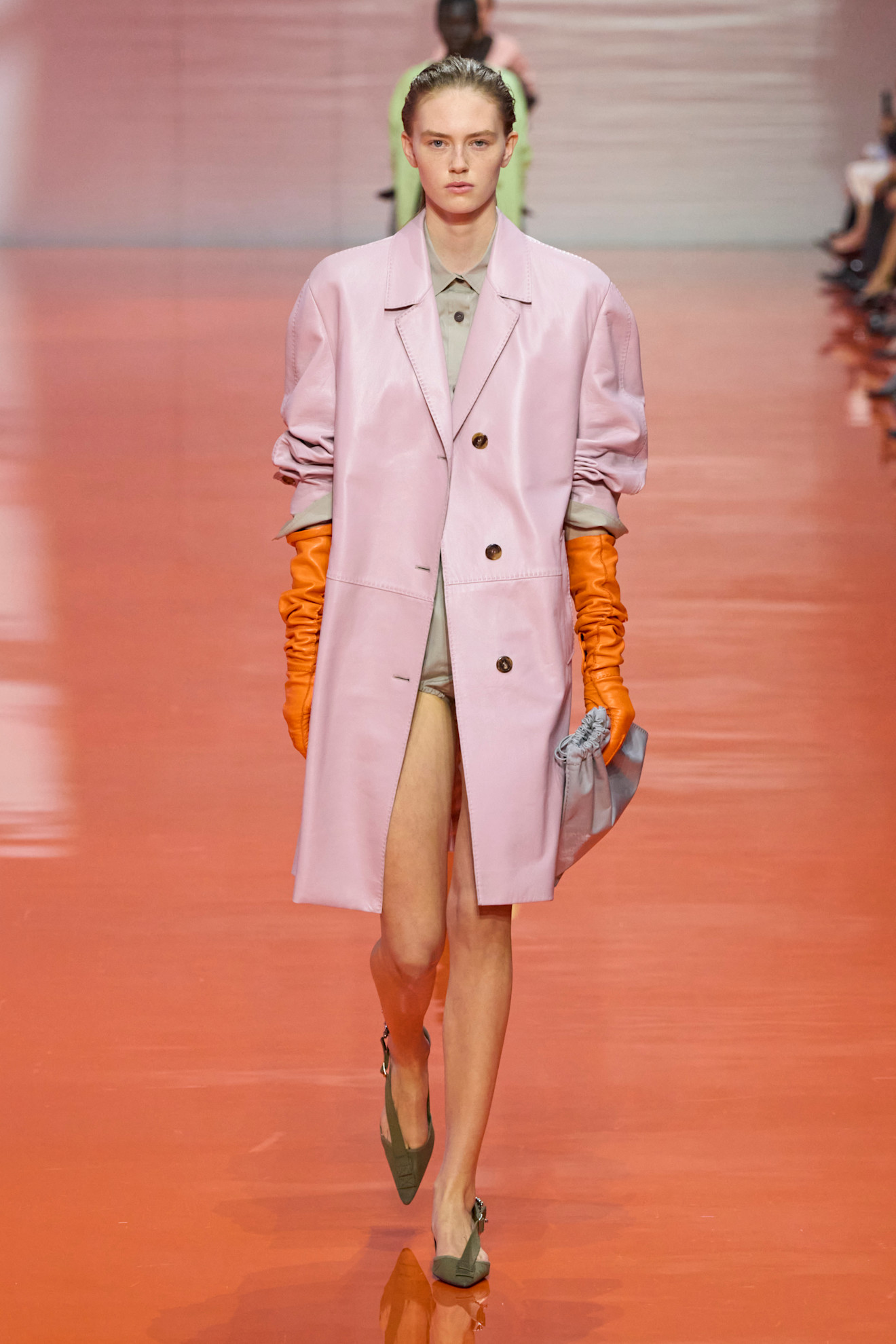 Prada 2026 春夏秀場模特兒。