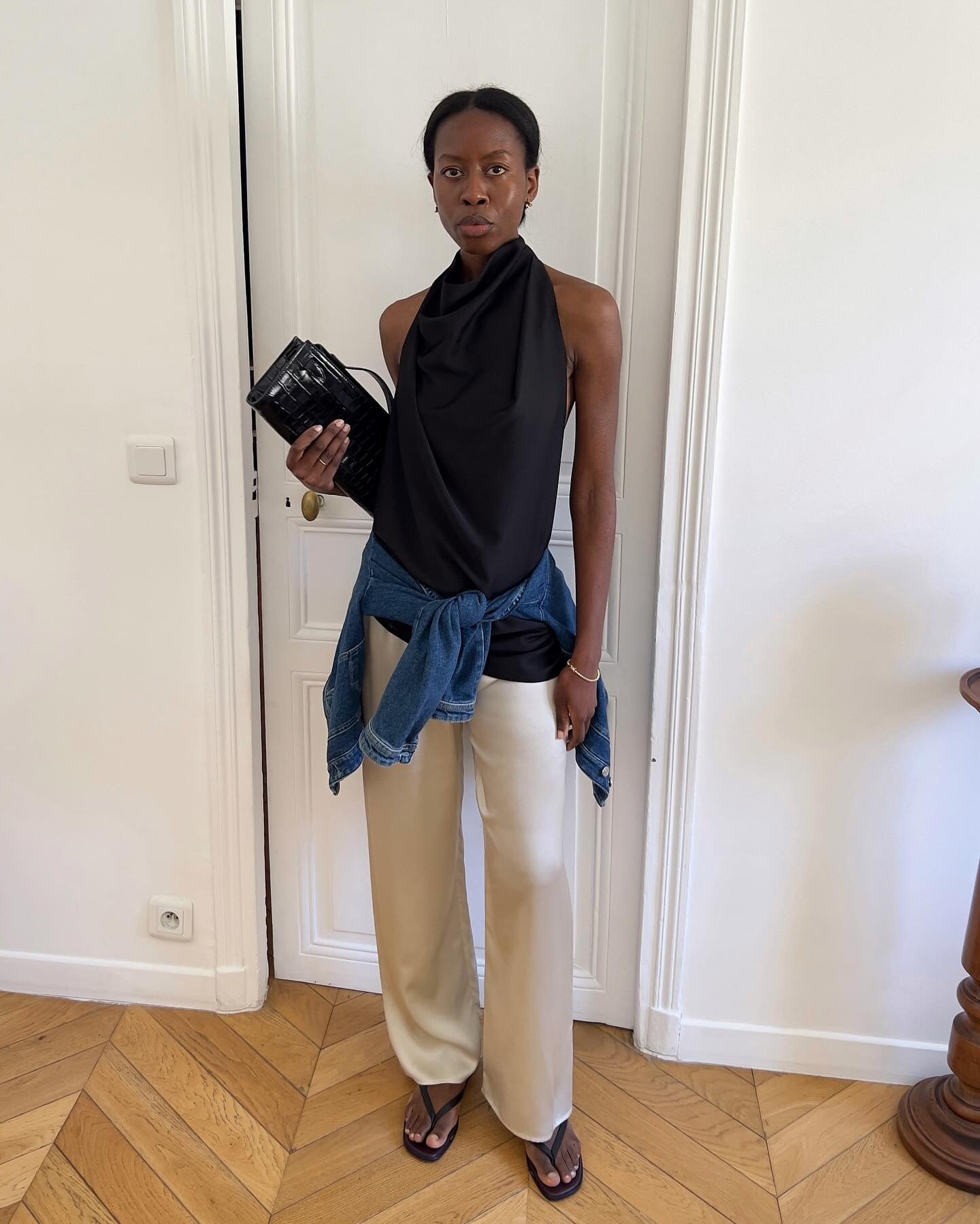 sylviemus_ 穿著我收藏的 2026 年 5 月 7 套簡單但優雅的服裝
