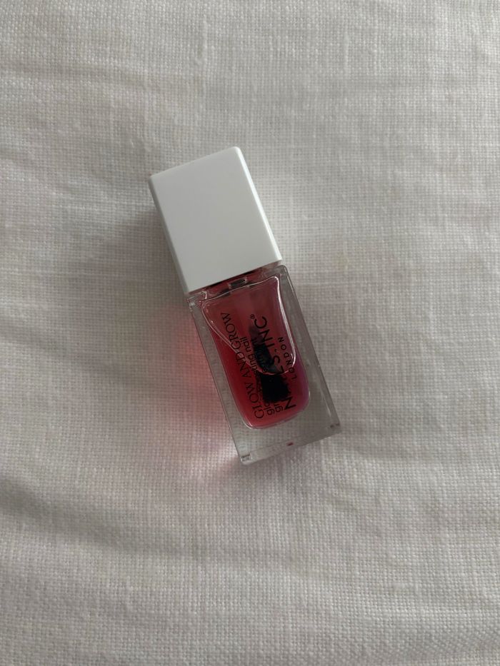 Nails Inc 指甲光亮劑的圖片