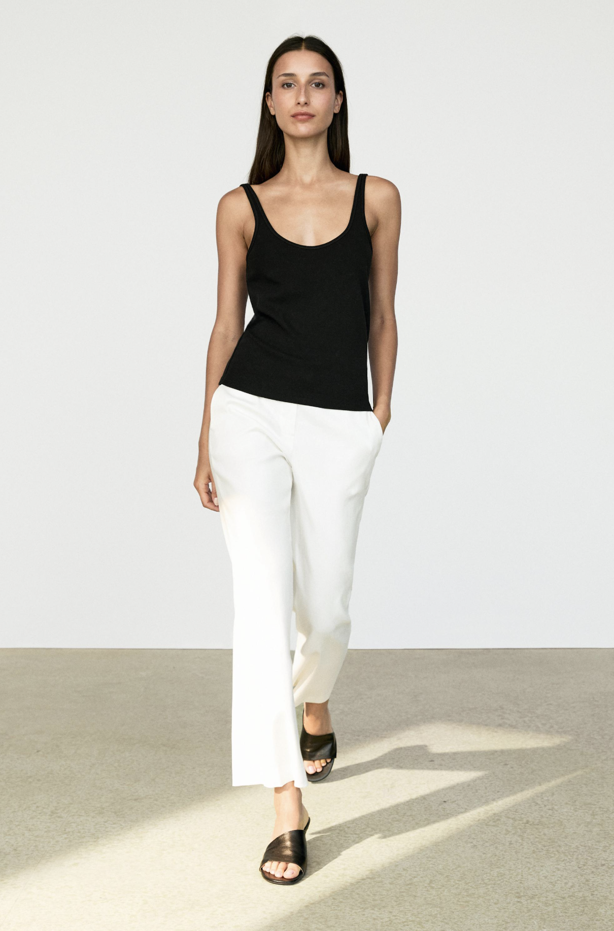 Massimo Dutti，亞麻喇叭褲