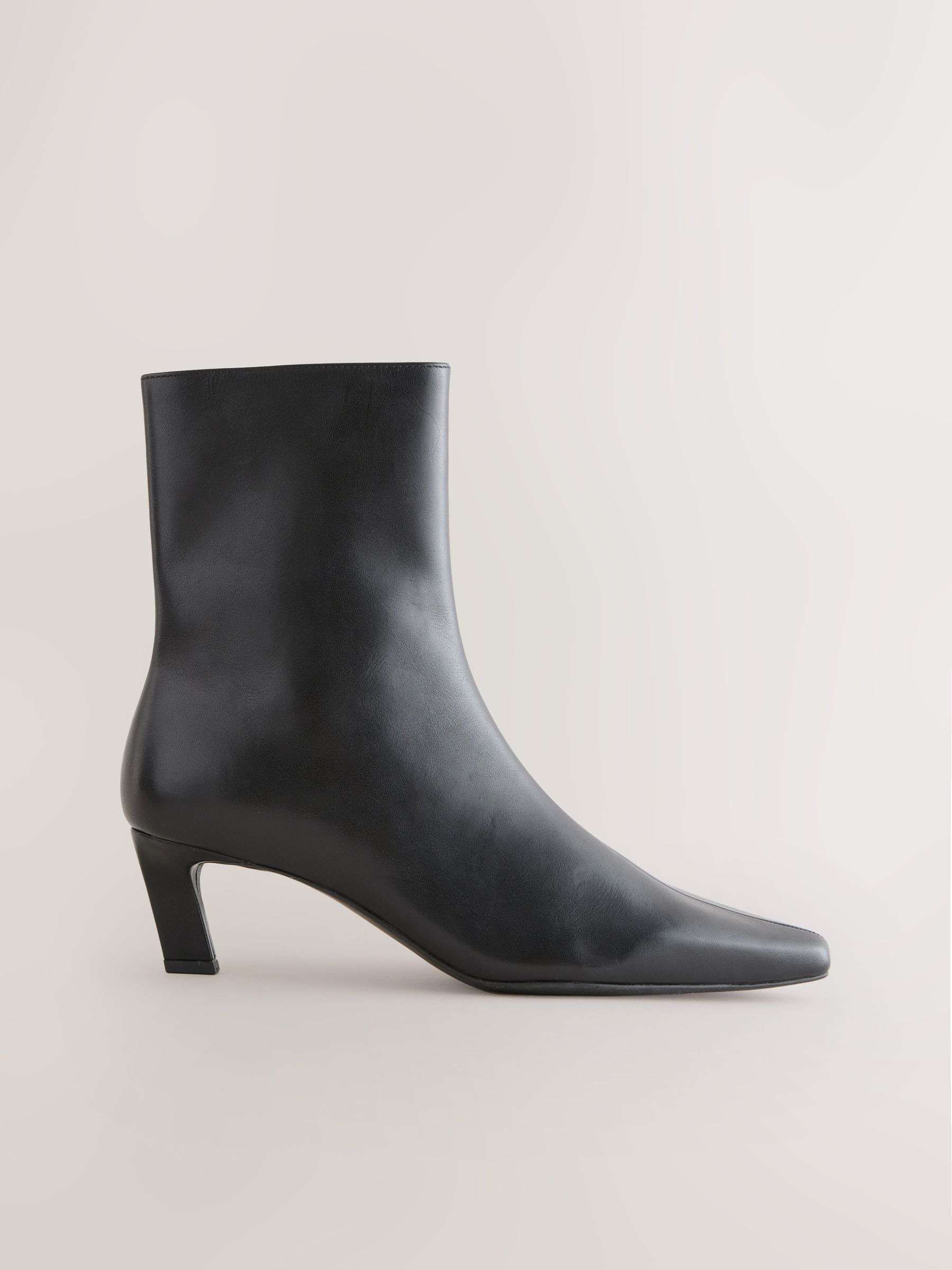 黑色皮革 Forever Comfort&reg;鑿頭高跟踝靴 - 尺寸 3 Eu 35.5