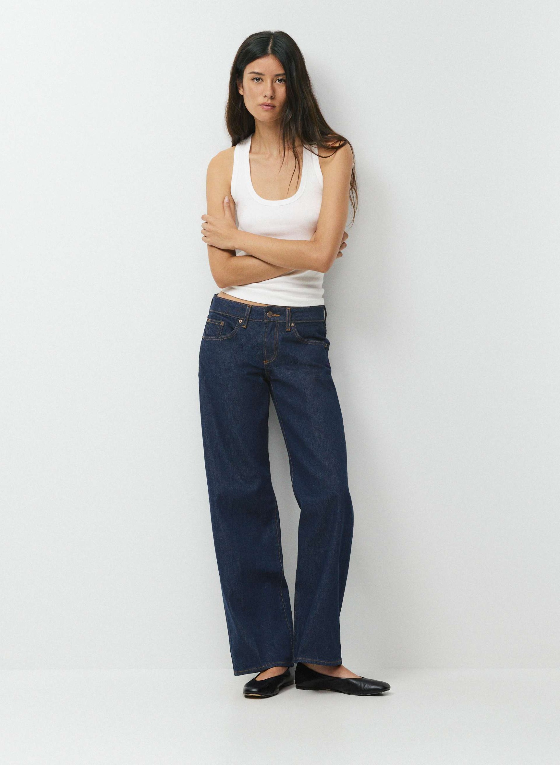 Aritzia，牛仔論壇“90 年代休閒超低腰寬牛仔褲”