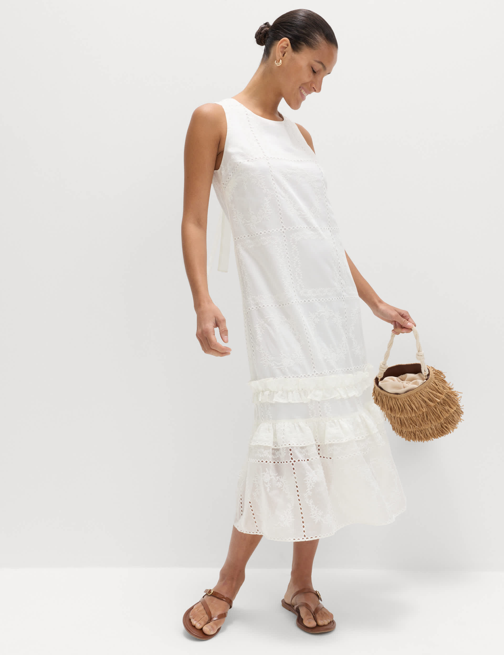 Lyocell Rich Broderie 分層中長連身裙