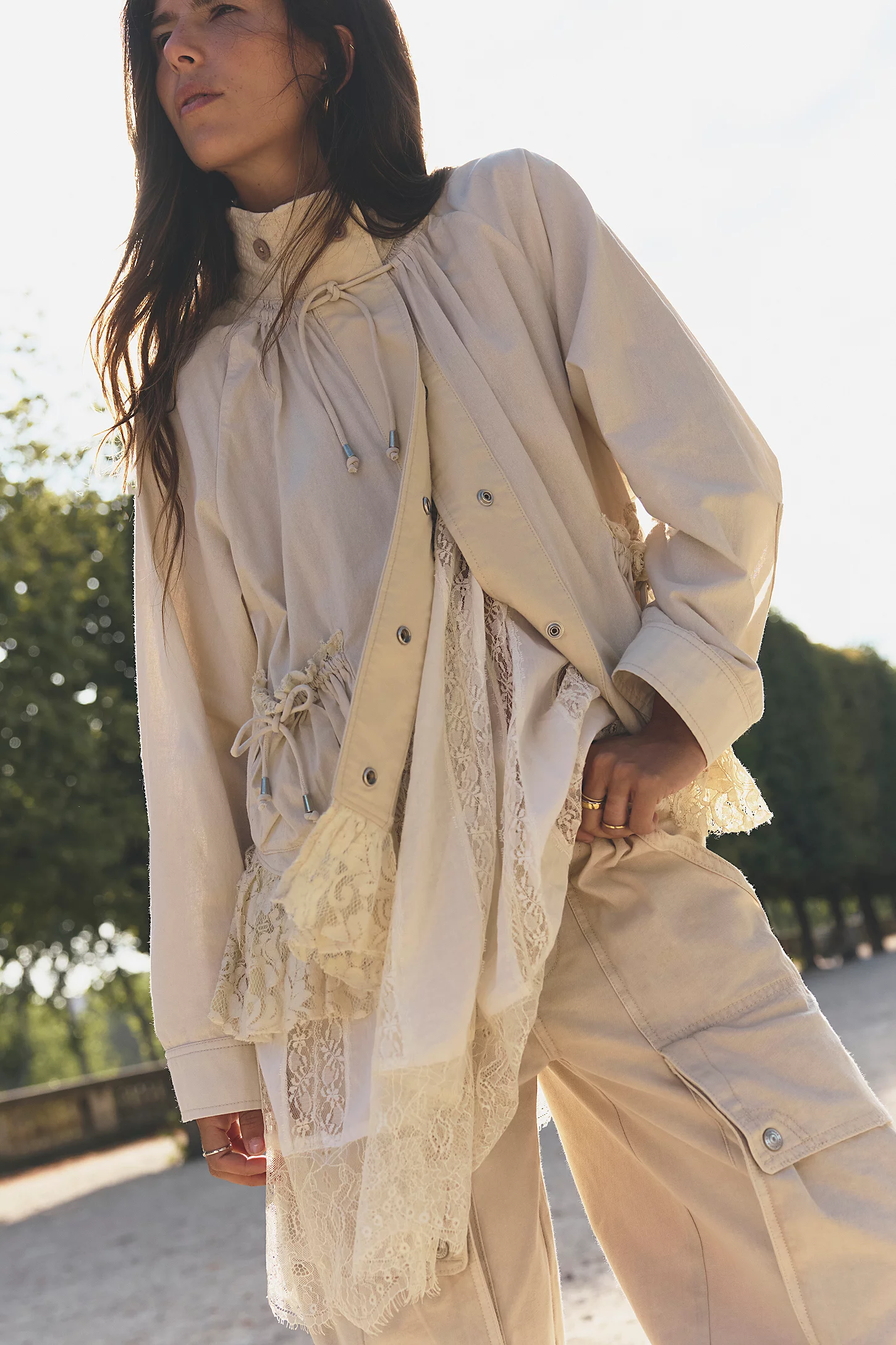 Free People，我們 Free Outset 漏斗領夾克