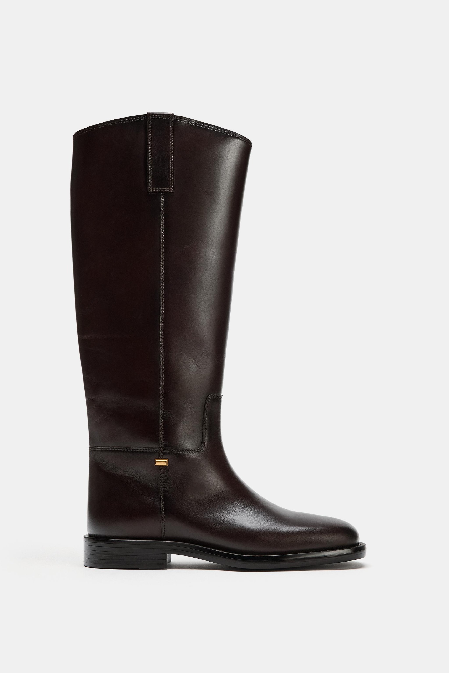ZARA，皮革馬靴
