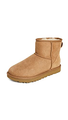 Ugg 女款經典迷你 Ii 靴子，栗色，6 號