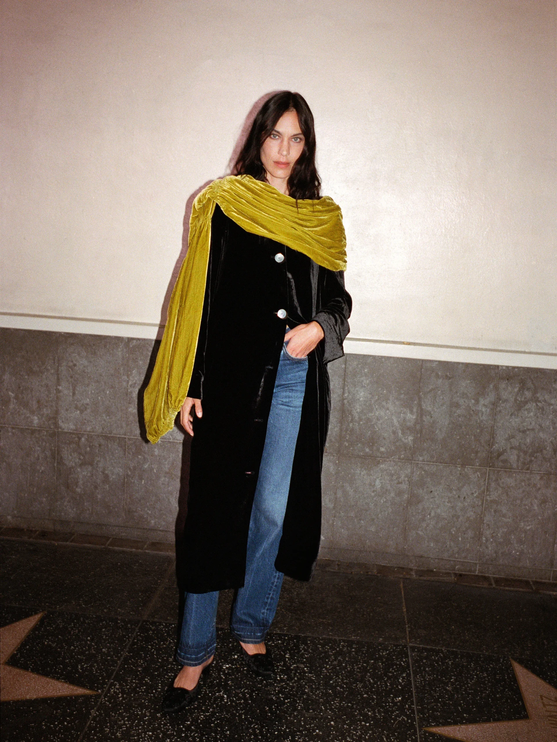 Reformation x Alexa Chung，情人節外套