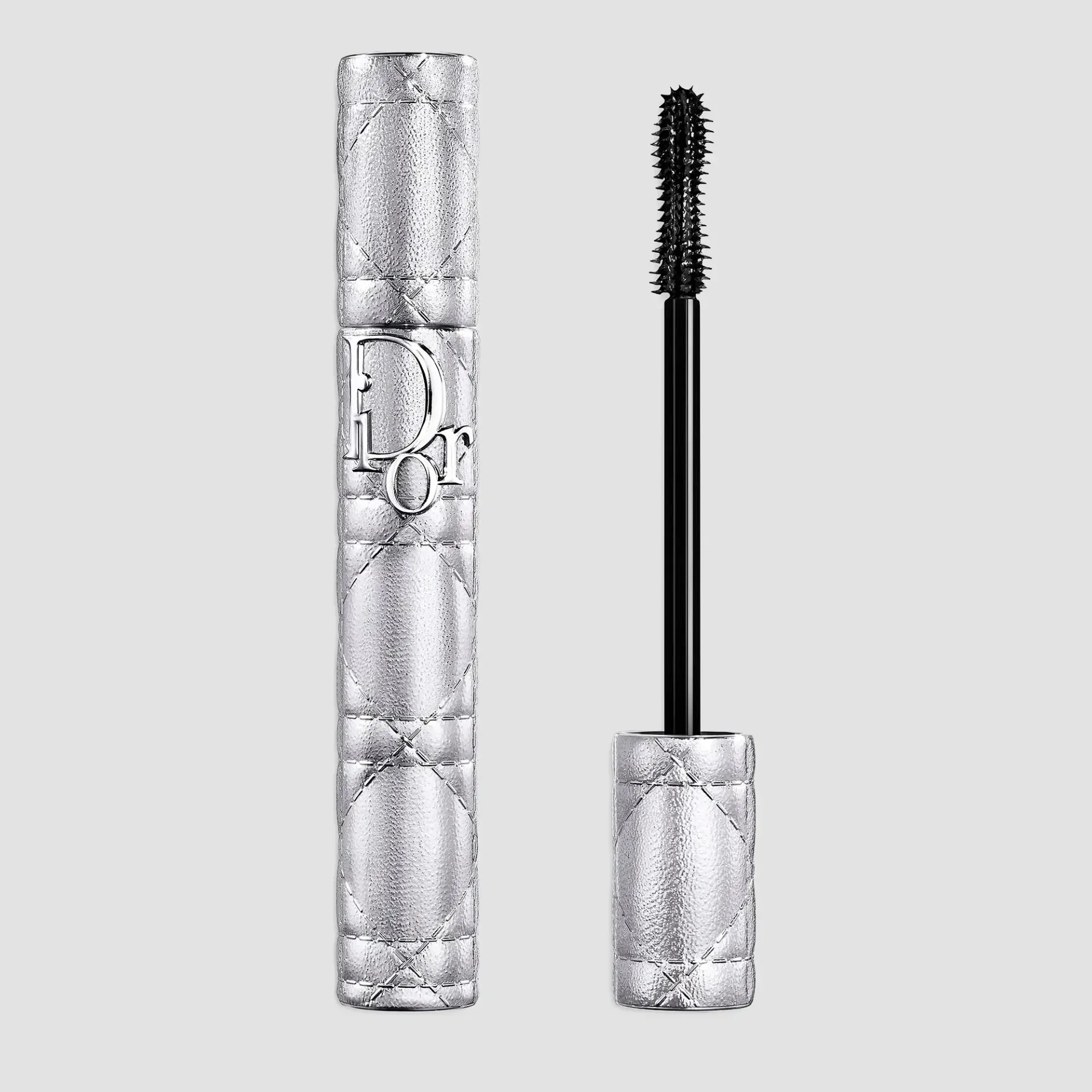 Diorshow 豐盈防水睫毛膏