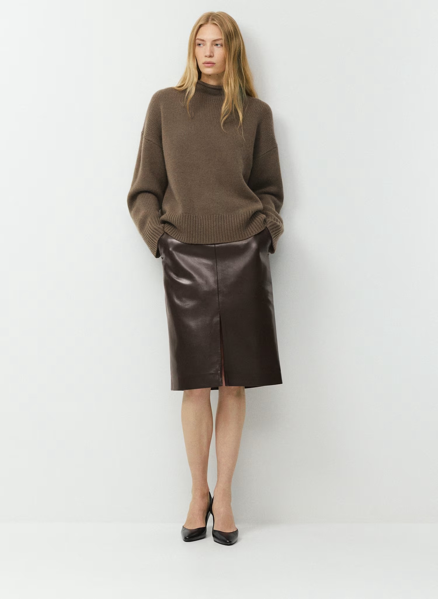 Aritzia，光圈裙