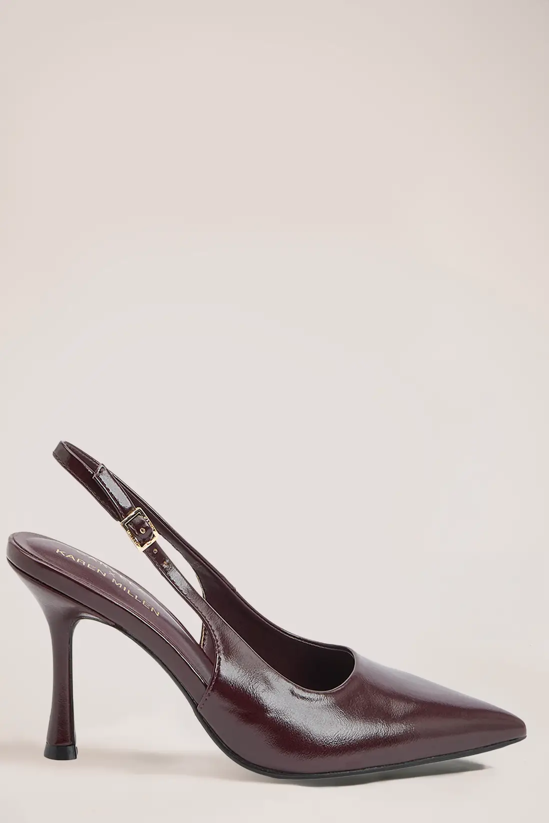 Karen Millen x Carvela，露跟高跟鞋