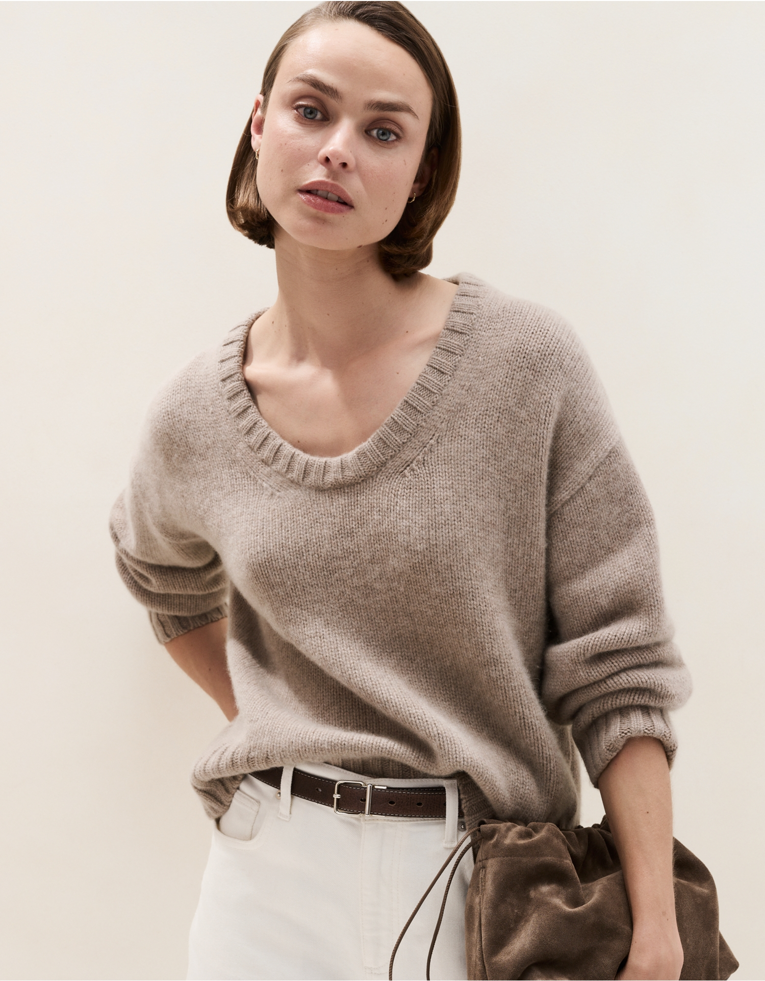 The White Company，奢華羊絨湯匙領毛衣