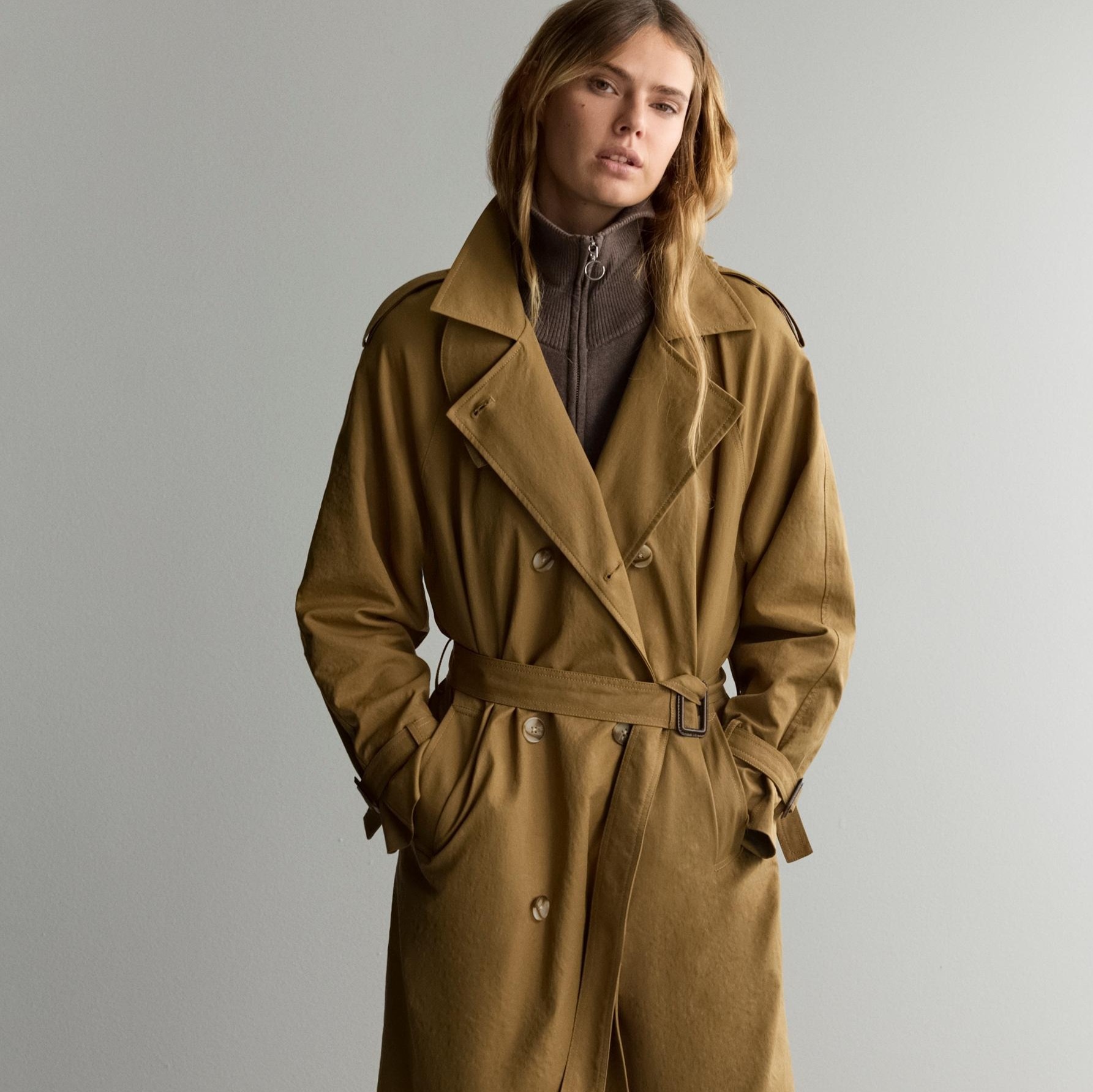 Gabardina oversize