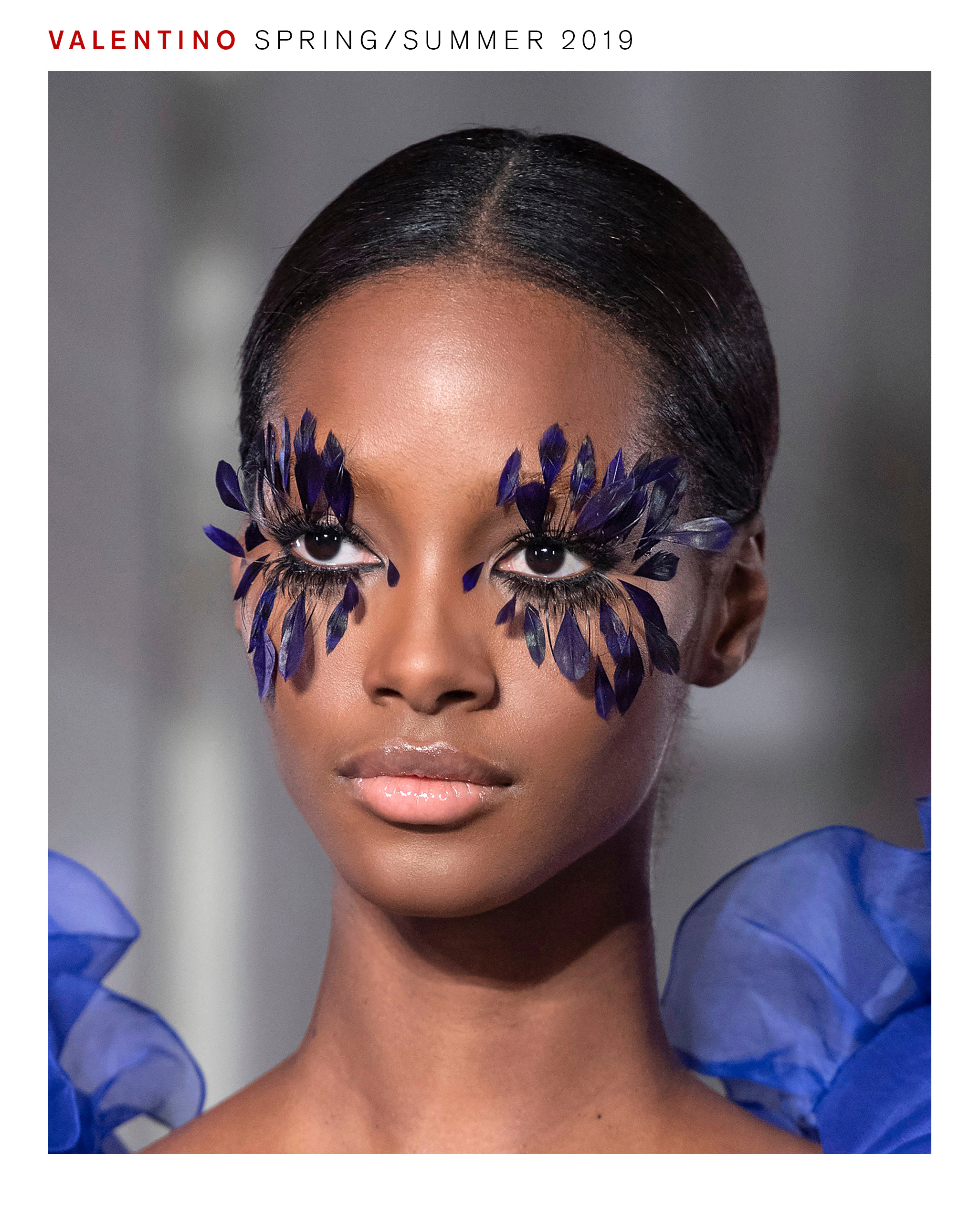 模特兒在 Valentino 2019 春夏秀場上使用 Pat McGrath 妝容。