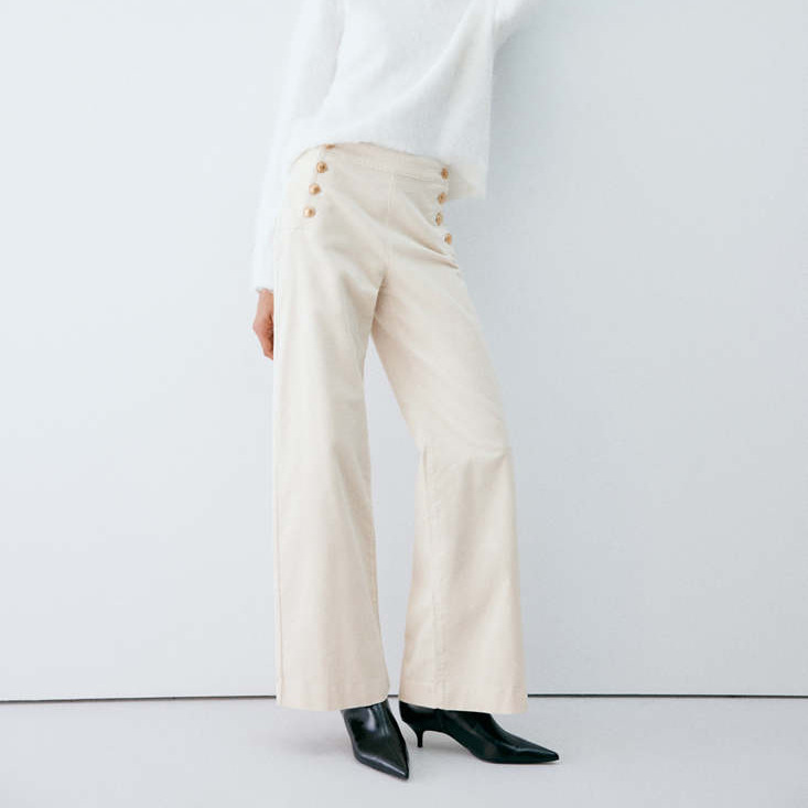 New Now
Pantalón wide leg terciopelo